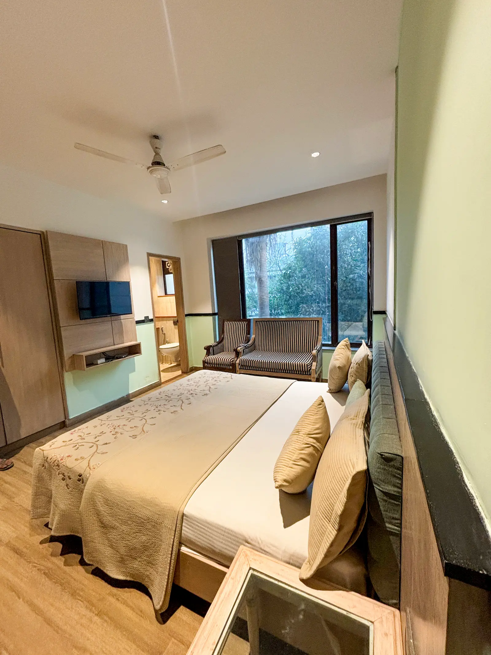 Affordable Luxury Hotel in South Delhi – What You Should Know